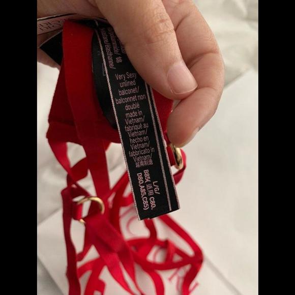 NWT Victoria's Secret Bra Size Large - Picture 8 of 8